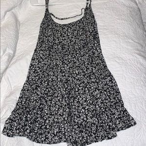 Brandy Melville Jada dress